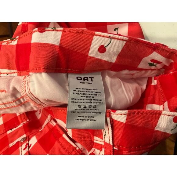 OAT New York High Rise Wide Leg Cherry Cropped Jeans Red Womens Size 12/31 NWT - Picture 6 of 7